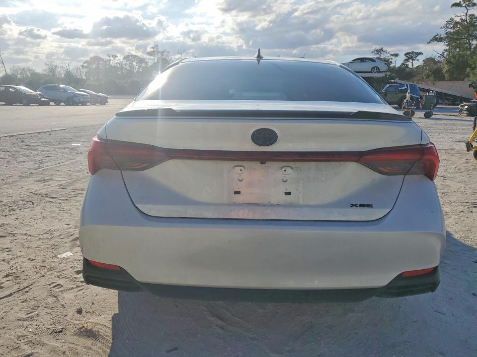 Foto 6 de la subasta – 2022 TOYOTA AVALON con VIN 4T1EA1AB7NU014238