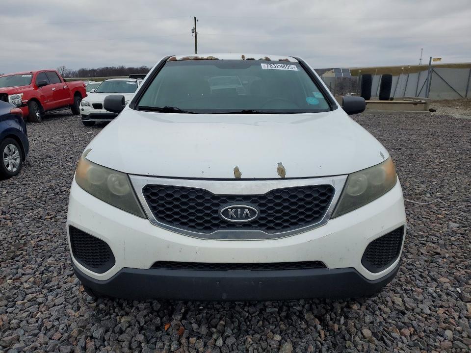 Photo 5 from auction – 2011 KIA SORENTO with VIN 5XYKT3A16BG024339