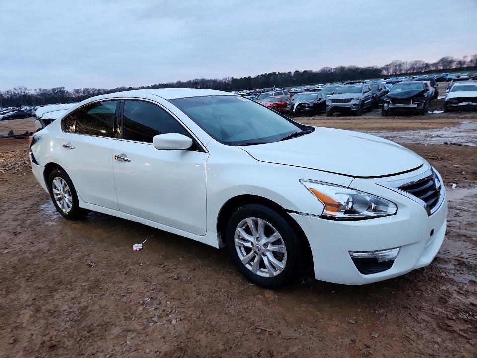 Photo 4 from auction – 2014 NISSAN ALTIMA 2.5 with VIN 1N4AL3APXEN245106