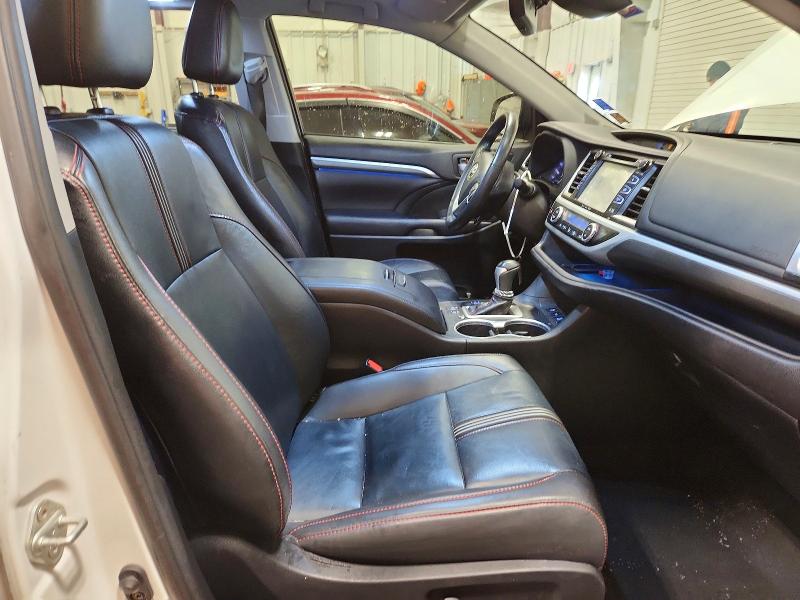 Photo 7 from auction – 2019 TOYOTA HIGHLANDER with VIN 5TDJZRFHXKS623069