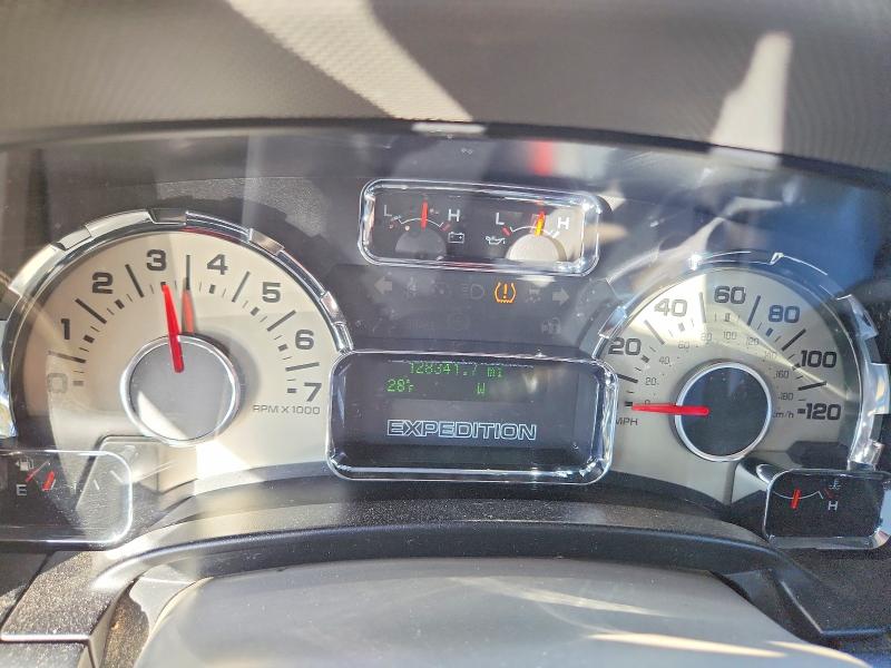 Фото 9 с аукциона – 2011 FORD EXPEDITION с VIN 1FMJK1J53BEF01867