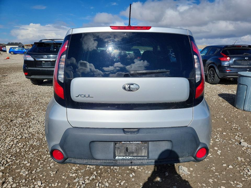 Photo 6 from auction – 2014 KIA SOUL with VIN KNDJN2A20E7712315