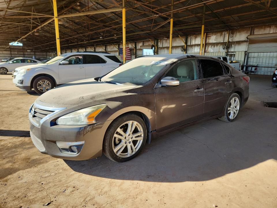NISSAN ALTIMA 2013 with VIN 1N4BL3AP0DN425049 - Photo from auction