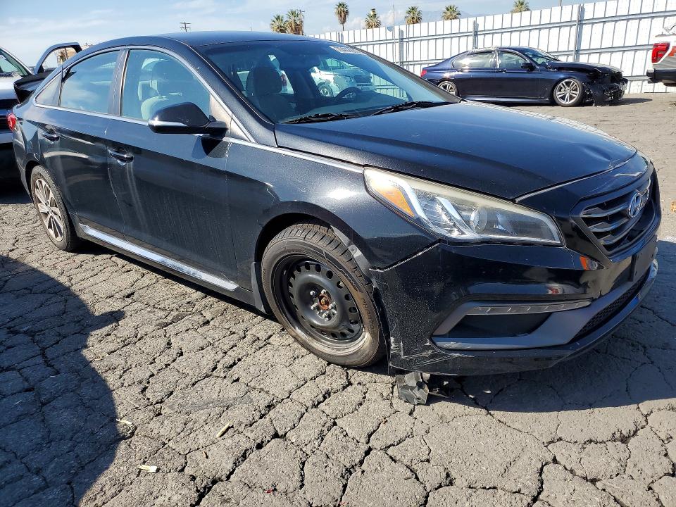 Photo 4 from auction – 2017 HYUNDAI SONATA SPO with VIN 5NPE34AF9HH501054