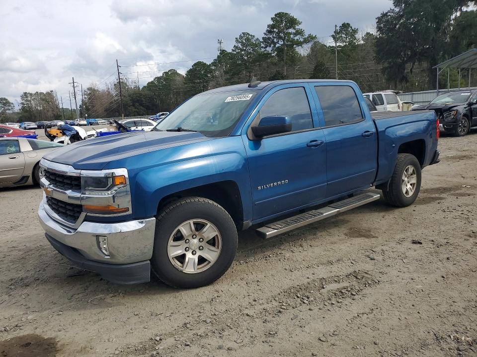 CHEVROLET SILVERADO 2018 with VIN 3GCPCREC4JG134598 - Photo from auction