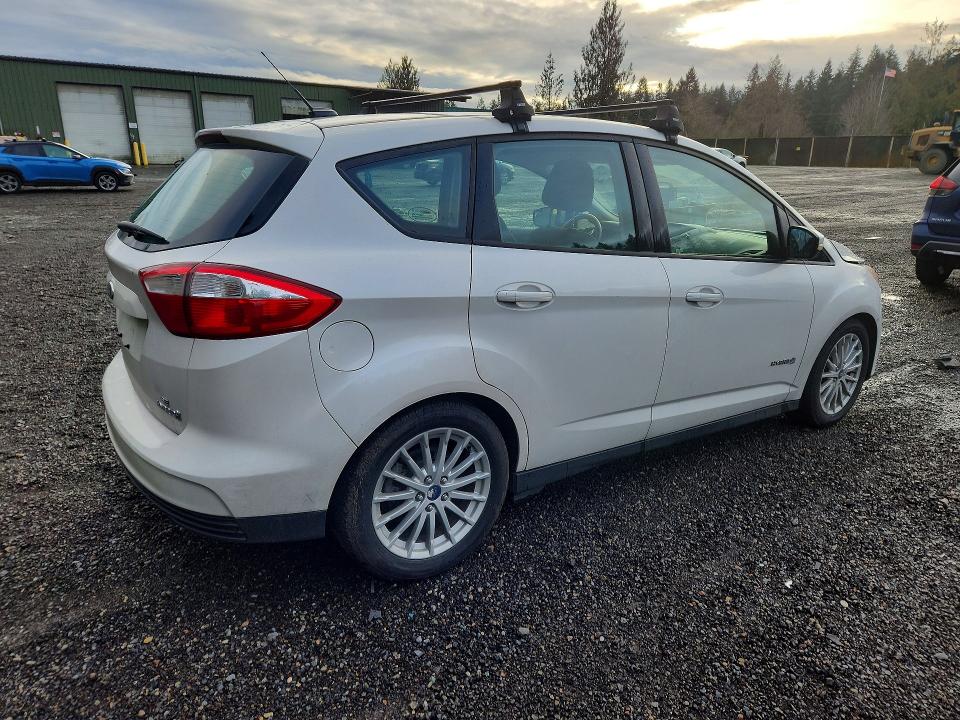 Photo 3 from auction – 2016 FORD C-MAX with VIN 1FADP5AU7GL108156