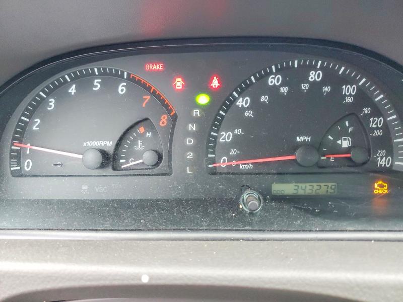 Photo 9 from auction – 2003 TOYOTA CAMRY with VIN 4T1BE32K93U763833