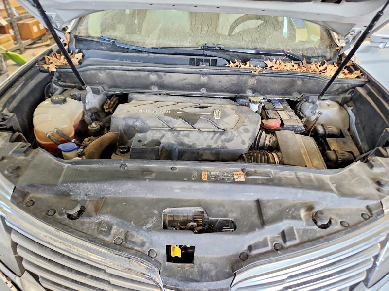 Photo 12 from auction – 2018 LINCOLN MKX RESERV with VIN 2LMPJ8LP4JBL49746
