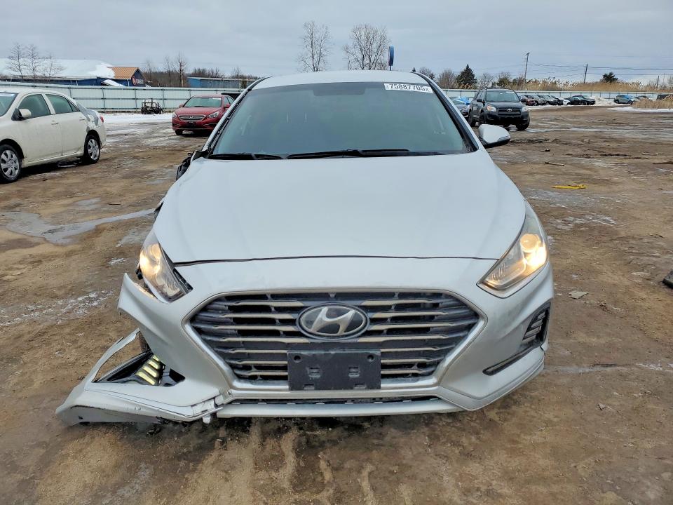 Photo 5 from auction – 2018 HYUNDAI SONATA with VIN 5NPE34AF3JH628968