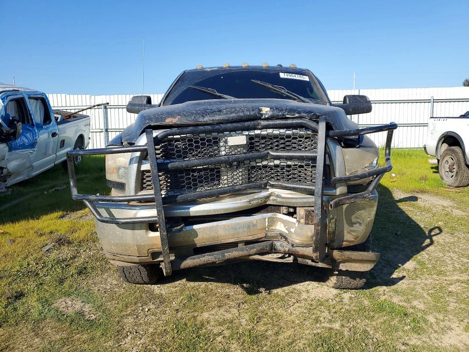 Photo 5 from auction – 2014 RAM 3500 with VIN 3C63R3GL5EG178890