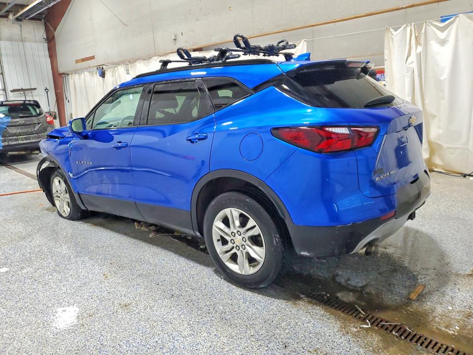 Photo 2 from auction – 2019 CHEVROLET BLAZER with VIN 3GNKBGRS4KS587323
