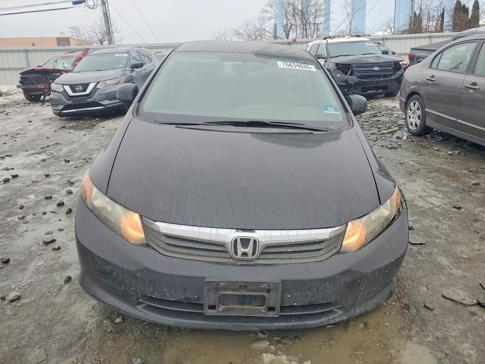 Photo 5 from auction – 2012 HONDA CIVIC LX with VIN 2HGFB2F54CH327537