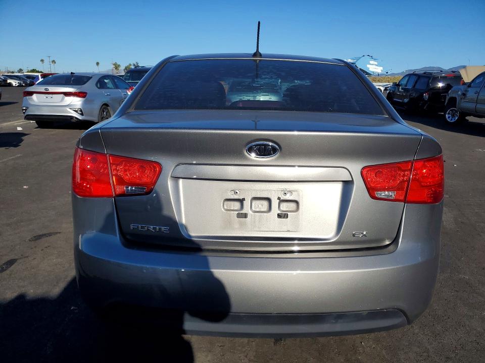 Photo 6 from auction – 2012 KIA FORTE EX with VIN KNAFU4A21C5601184