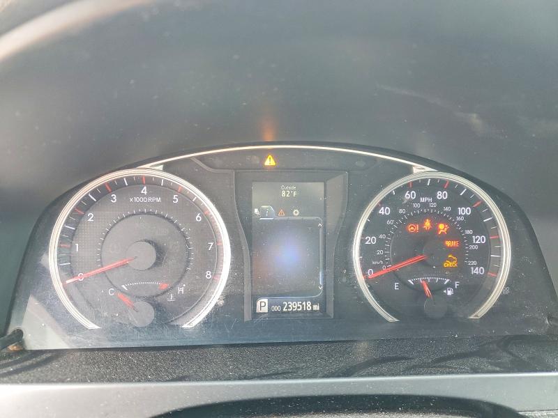 Photo 9 from auction – 2017 TOYOTA CAMRY with VIN 4T1BF1FK9HU811429