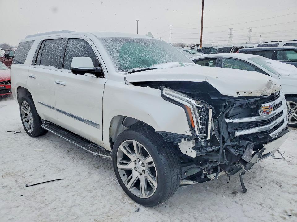 Photo 4 from auction – 2016 CADILLAC ESCALADE L with VIN 1GYS4BKJXGR355367