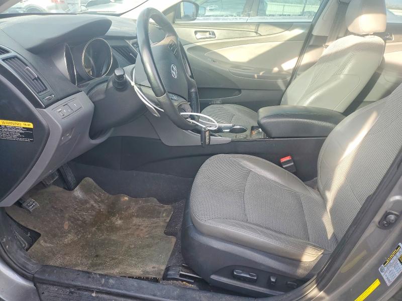 Photo 7 from auction – 2013 HYUNDAI SONATA SE with VIN 5NPEC4AB1DH676096