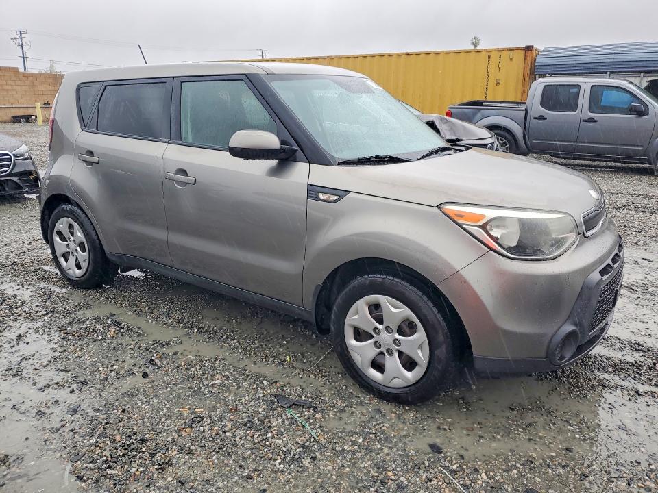 Photo 4 from auction – 2014 KIA SOUL with VIN KNDJN2A22E7050009