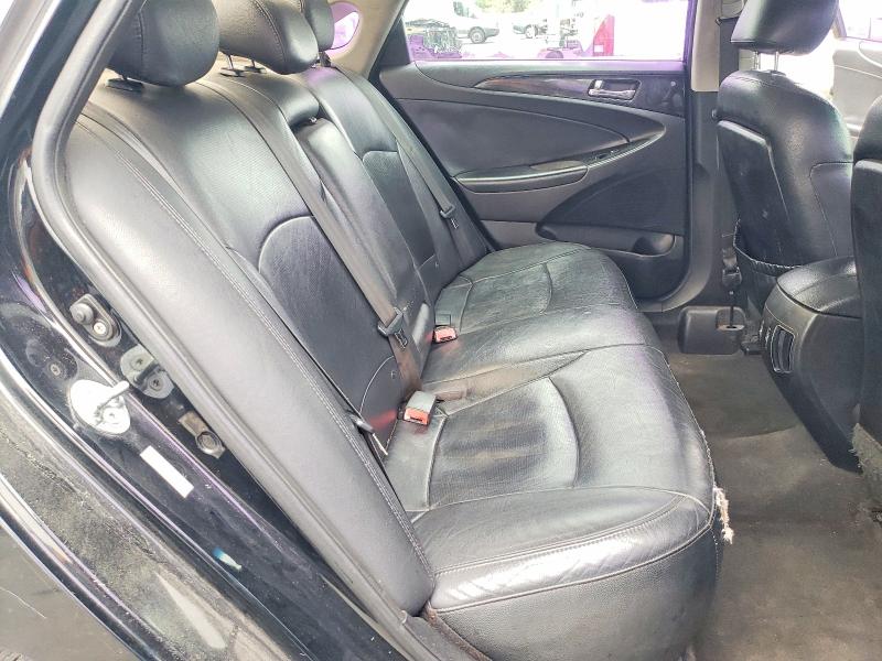 Photo 10 from auction – 2011 HYUNDAI SONATA with VIN 5NPEC4AC5BH031439