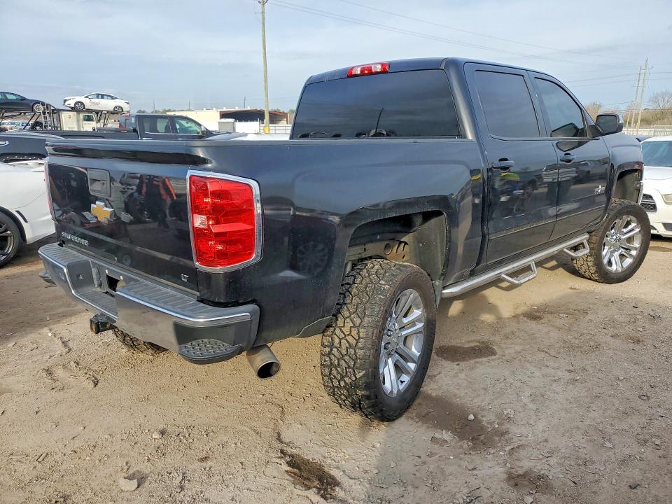 Photo 3 from auction – 2016 CHEVROLET SILVERADO with VIN 3GCUKREC0GG379865