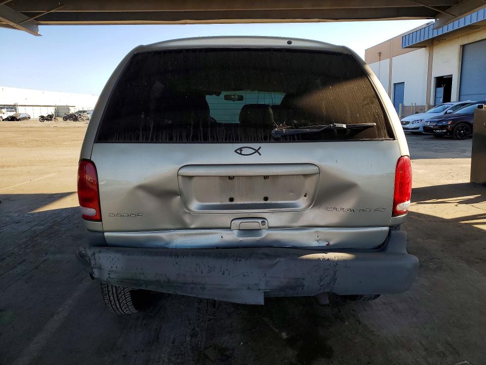 Photo 6 from auction – 2000 DODGE CARAVAN SE with VIN 1B4GP45R6YB583292