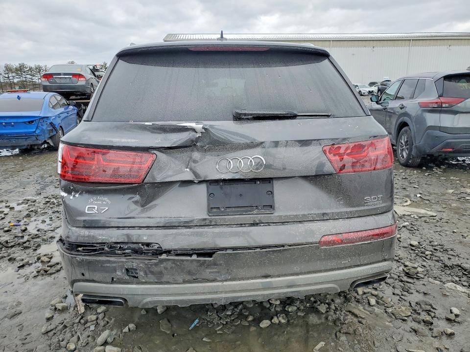 Photo 6 from auction – 2018 AUDI Q7 with VIN WA1LAAF77JD037247