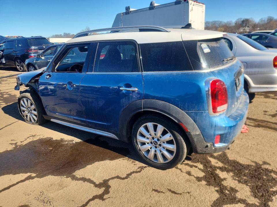Photo 2 from auction – 2019 MINI COOPER S C with VIN WMZYT5C50K3E64196