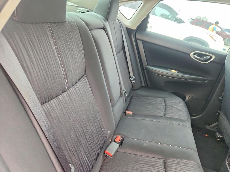 Photo 10 from auction – 2017 NISSAN SENTRA with VIN 3N1AB7AP0HY286360