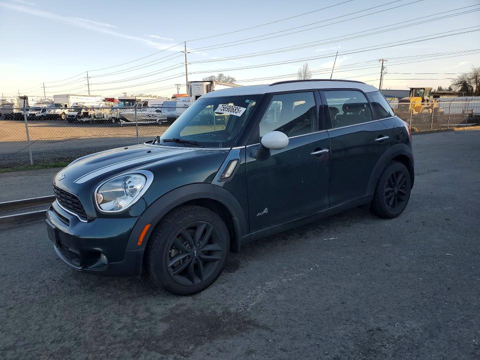 MINI COOPER S C 2014 with VIN WMWZC5C53EWP39612 - Photo from auction