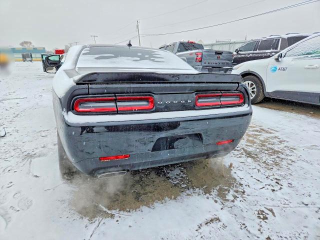 Photo 6 from auction – 2022 DODGE CHALLENGER with VIN 2C3CDZBT1NH223488