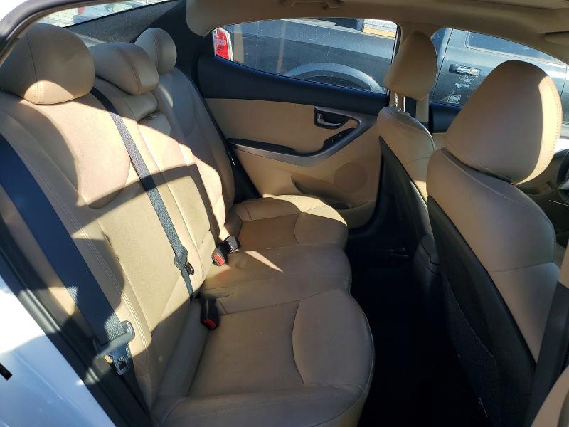 Photo 10 from auction – 2012 HYUNDAI ELANTRA with VIN 5NPDH4AE2CH107389