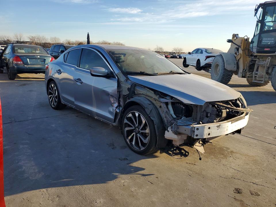 Photo 4 from auction – 2016 ACURA ILX with VIN 19UDE2F88GA015685