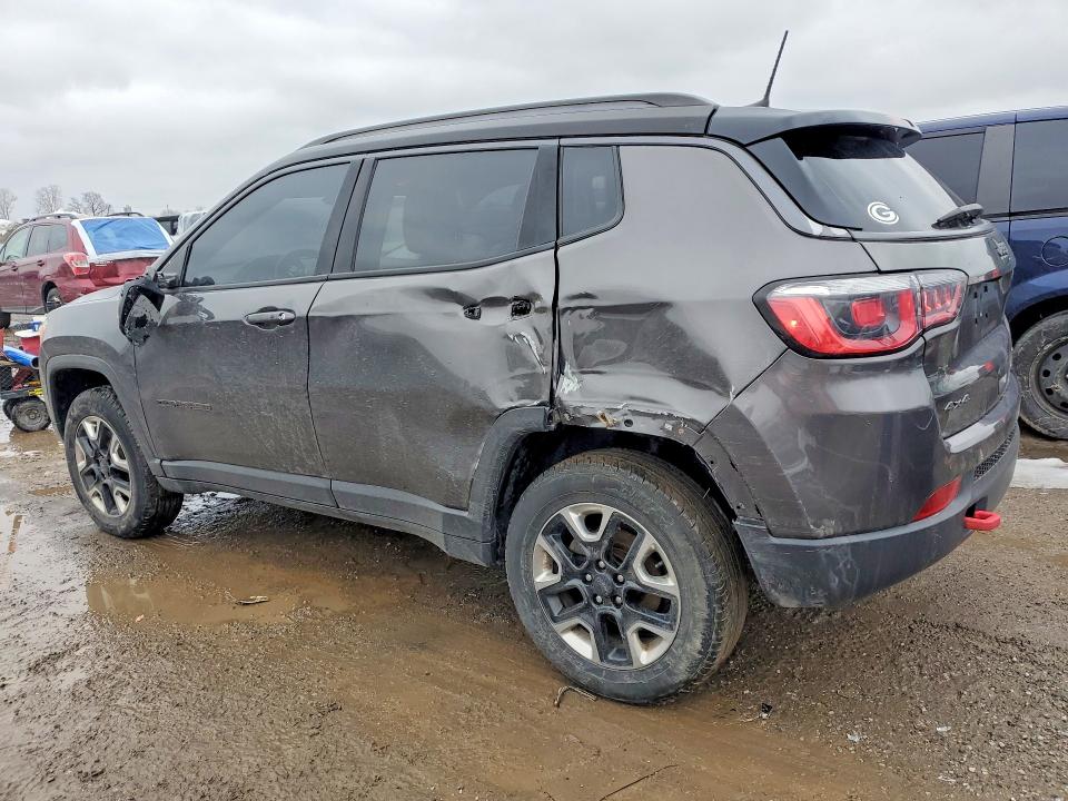 Photo 2 from auction – 2018 JEEP COMPASS with VIN 3C4NJDDB2JT128444