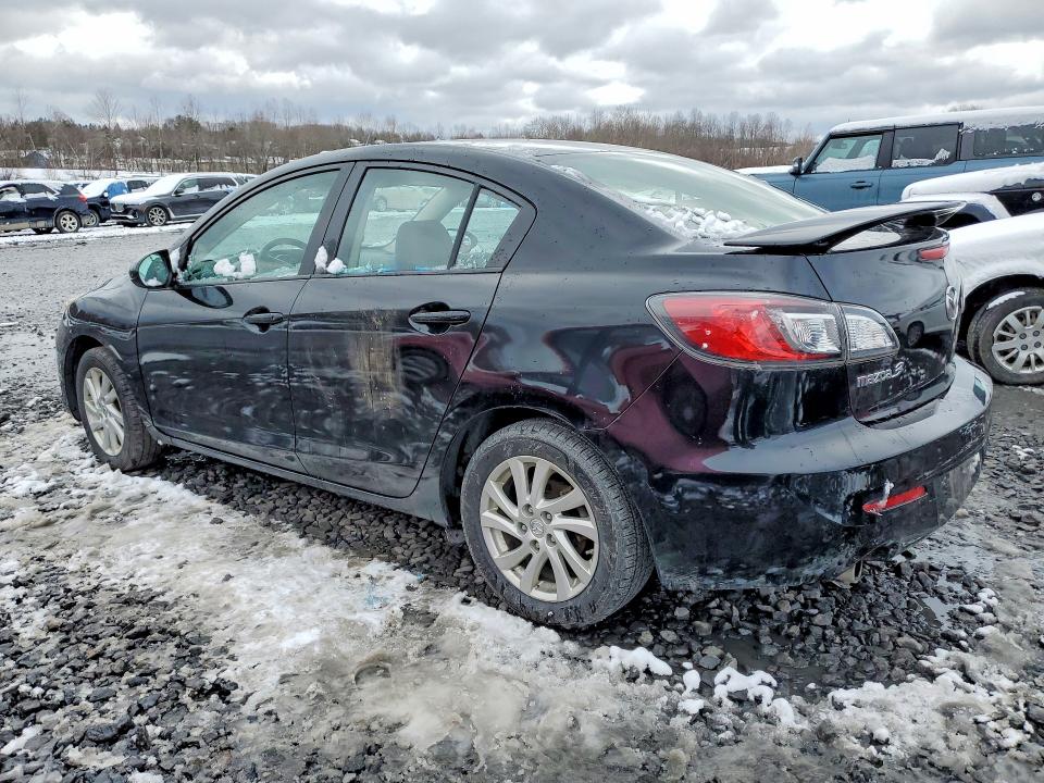 Photo 2 from auction – 2012 MAZDA 3 with VIN JM1BL1W83C1597615