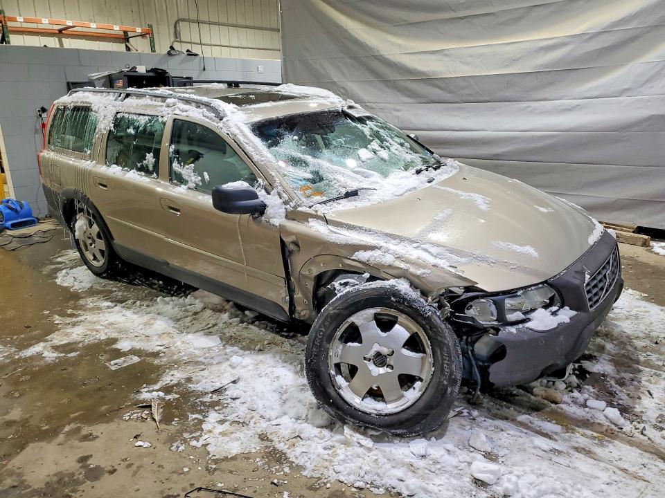 Photo 4 from auction – 2002 VOLVO V70 XC with VIN YV1SZ58D521069258