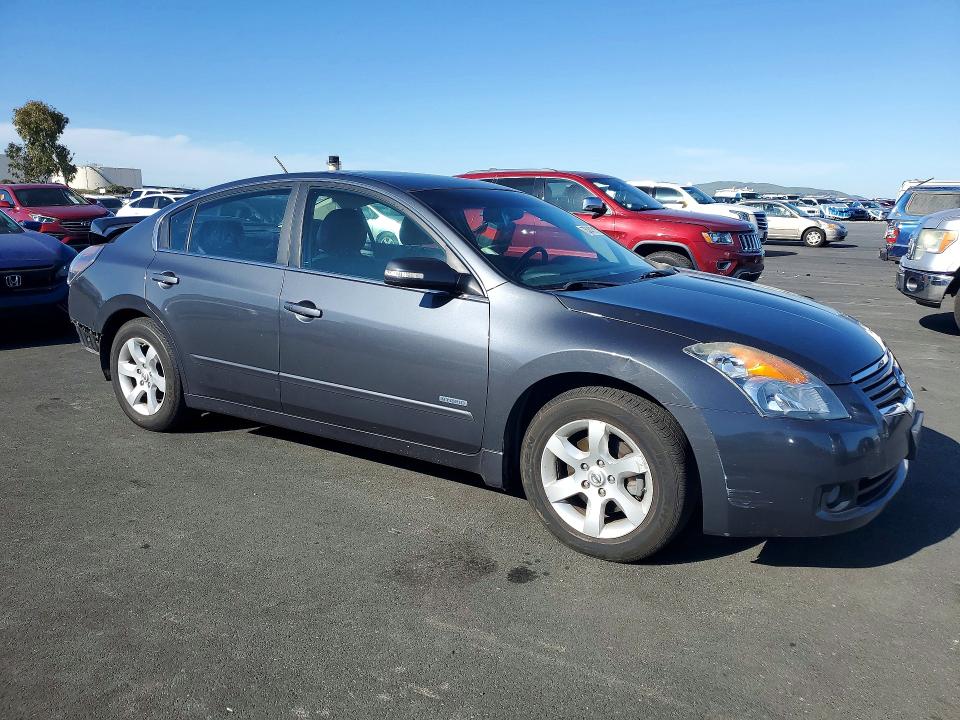 Photo 4 from auction – 2009 NISSAN ALTIMA HYBRID with VIN 1N4CL21E09C192368