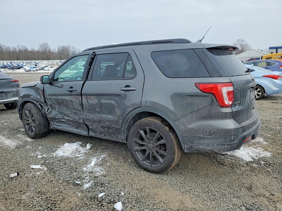 Photo 2 from auction – 2019 FORD EXPLORER with VIN 1FM5K8D84KGA74994