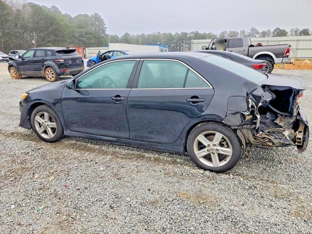 Photo 2 from auction – 2014 TOYOTA CAMRY with VIN 4T1BF1FK8EU360070