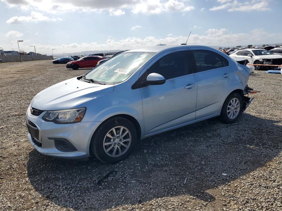 CHEVROLET SONIC LT 2018 with VIN 1G1JD5SH6J4100535 - Photo from auction