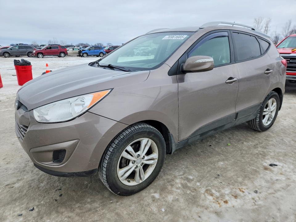 HYUNDAI TUCSON GLS 2012 with VIN KM8JU3AC2CU322425 - Photo from auction