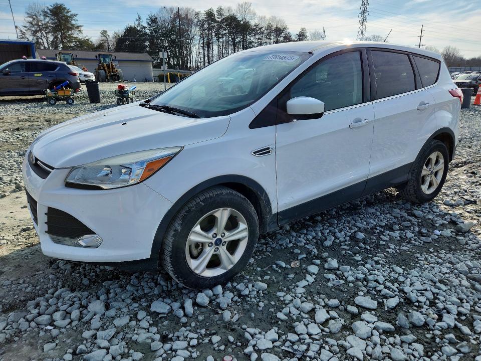 FORD ESCAPE 2015 с VIN 1FMCU9GX0FUC76362 - Фото с аукциона