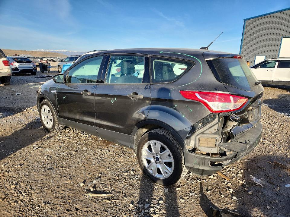Photo 2 from auction – 2015 FORD ESCAPE S with VIN 1FMCU0F74FUA37622