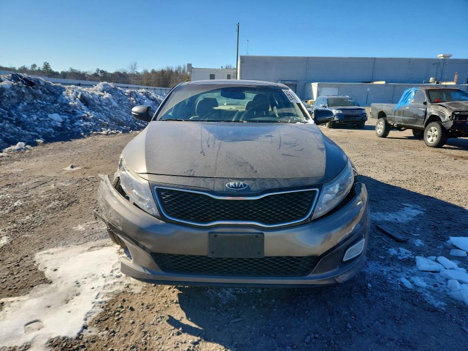 Photo 5 from auction – 2014 KIA OPTIMA with VIN 5XXGN4A79EG323746