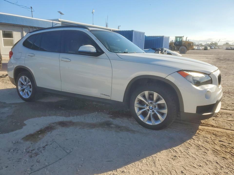 Photo 4 from auction – 2013 BMW X1 with VIN WBAVL1C57DVR87468