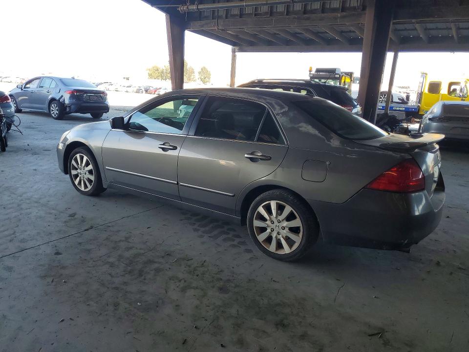 Photo 2 from auction – 2007 HONDA ACCORD with VIN 1HGCM66567A095967