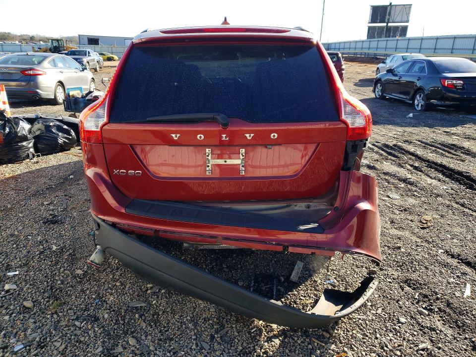 Photo 6 from auction – 2011 VOLVO XC60 with VIN YV4952DL7B2174967
