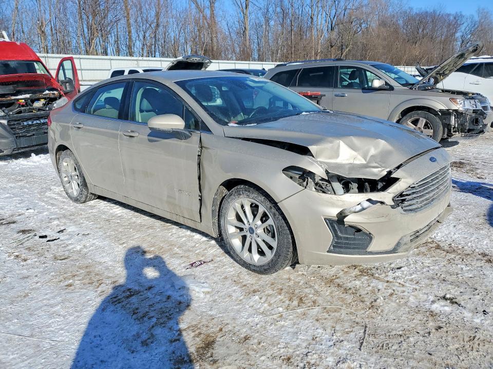 Photo 4 from auction – 2019 FORD FUSION SE with VIN 3FA6P0LU1KR208580