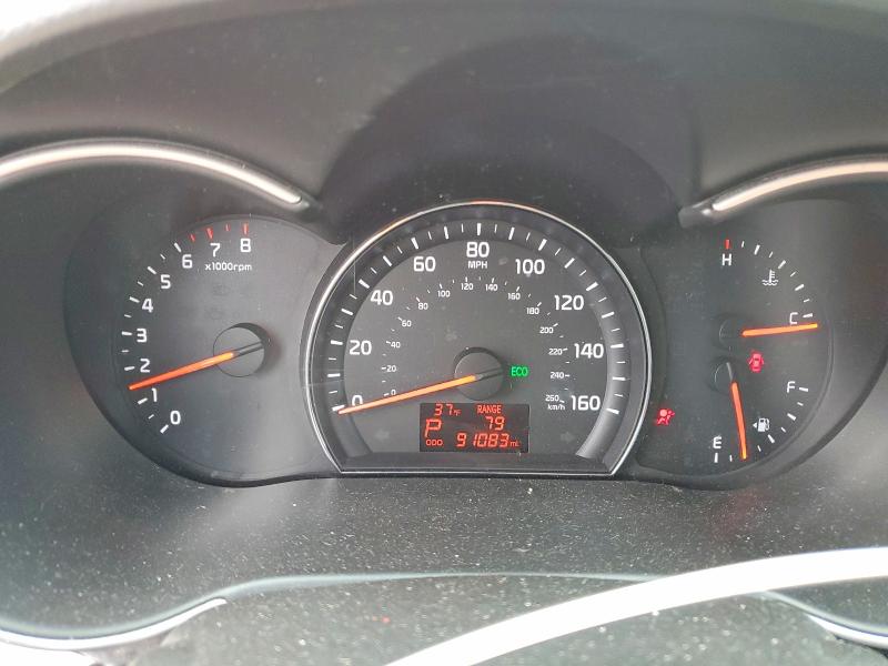 Photo 9 from auction – 2015 KIA SORENTO with VIN 5XYKT4A62FG620359