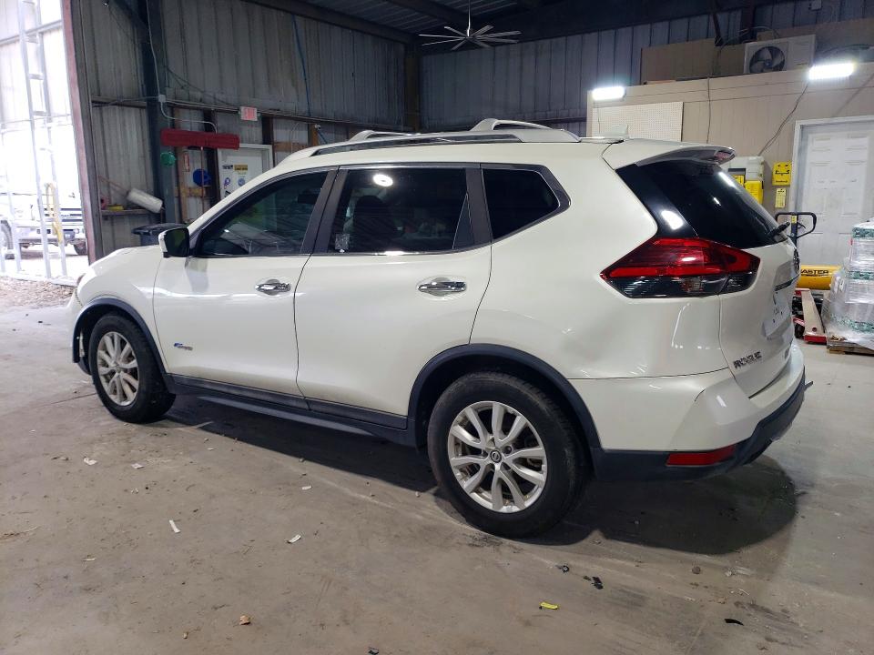 Photo 2 from auction – 2017 NISSAN ROGUE SV H with VIN 5N1ET2MT0HC786871