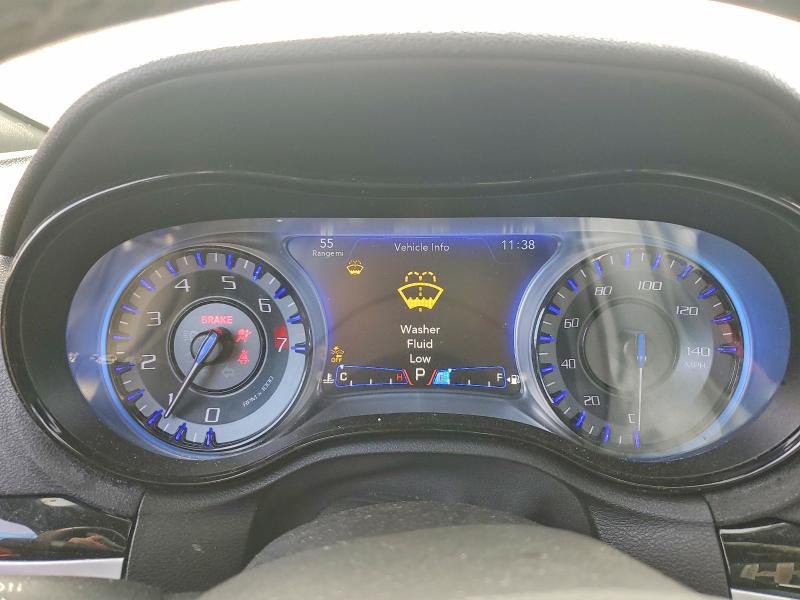 Photo 9 from auction – 2018 CHRYSLER 300 with VIN 2C3CCAGG1JH130562