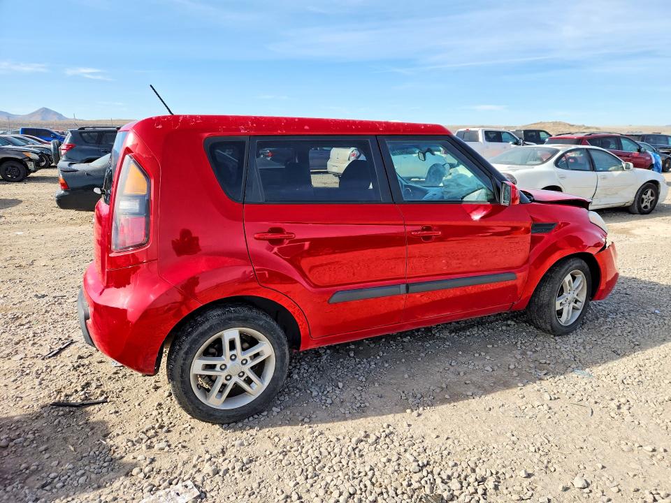Photo 3 from auction – 2011 KIA SOUL with VIN KNDJT2A29B7255716